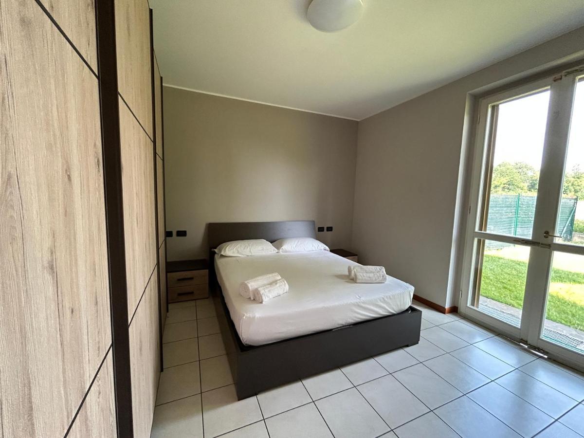 Appartamento Mimosa - Immobili E Soluzioni Rent Брембате Экстерьер фото